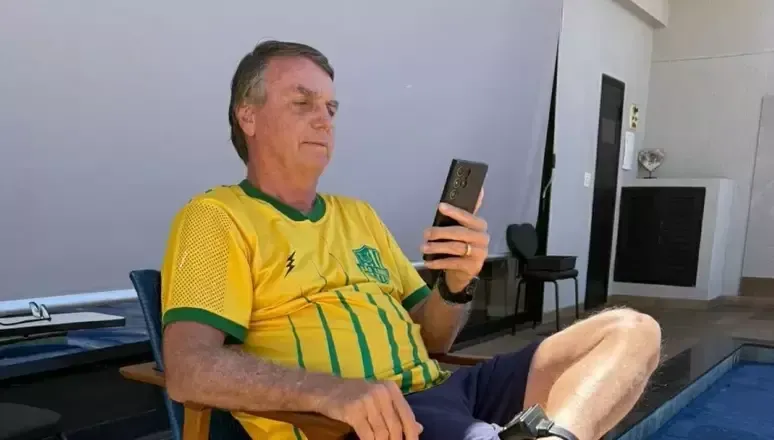 Imagem de compartilhamento para o artigo Após manifestações, Bolsonaro é colocado em prisão domiciliar por ordem de Alexandre de Moraes da MS Todo dia